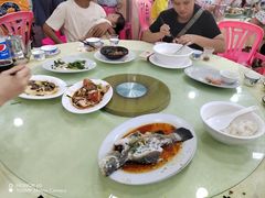 -秋姐美食店(旅游大道店)
