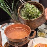 朋友过生日 选了家离罗湖口岸超级近的餐厅！