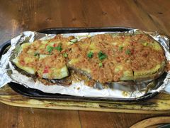 -老东镇啤酒屋海鲜加工·蒸汽海鲜·海鲜烧烤(台东店)