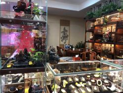 -灵彩珠宝(朗香街店)