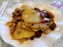 土豆片炒肉-文三里屯面馆(三里屯店)
