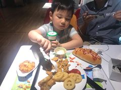 -蒙特利亲子乐园