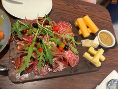 -Money Shops(愚园路店)