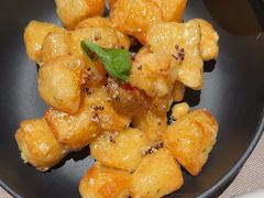 -小厨娘绣中淮扬(大行宫科巷店)