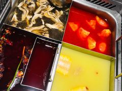 -海底捞火锅鲜切牛肉主题店(长寿路店)