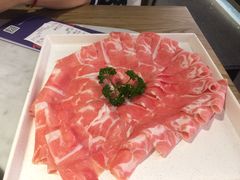 -尚尚仙·酸汤猪手·猪肚鸡火锅(华联万柳购物中心店)