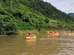 -古夜郎漂流景区