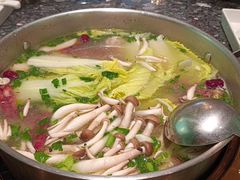 -一席地·本地鸡窝·杭帮鸡火锅(萧山银隆百货店)