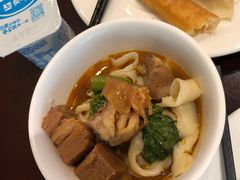 牛腩面-华美达广场酒店连岛集市西餐厅