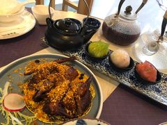 避风塘乳鸽-点都德·毕德寮