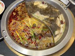 -沸炉重庆老火锅(军事博物馆店)