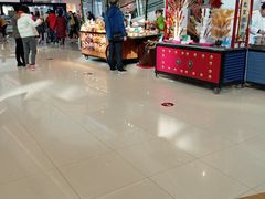 -家乐福(四元桥购物中心店)