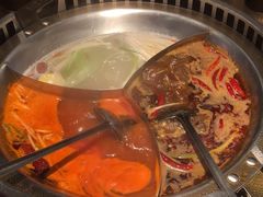 -辣伍鲜毛肚老火锅(元一店)