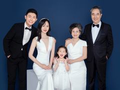 -iF摄影•全家福•证件照•形象照(南山店)