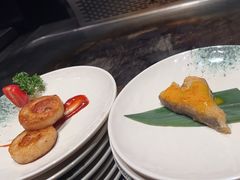 -雍容荟帝王蟹活龙虾展台自助(IFS黑金店)