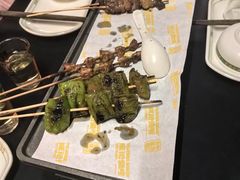 -威记烧嘢·南宁烧烤·超级生牛(绿地店)