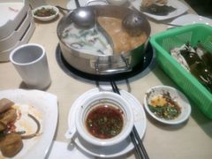 -蒙肥羊·酸汤潮牛·鲜牛肉火锅烤肉自助(岗顶店)