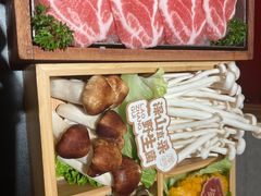 -廖掌柜·重庆鲜货火锅(上海首店)