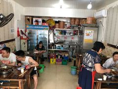 大堂-云溪河冷锅鱼(成都玉林小吃街店)