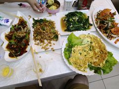 -覃记海鲜美食餐厅