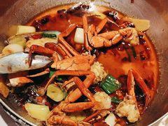 -七欣天香辣蟹火锅(闵行浦江欢乐颂店)