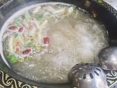 -嘎洒汤锅·花腰傣美食