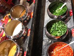 自助调料区-谭鸭血老火锅(远大购物广场店)