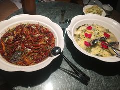 -江渔儿酸菜鱼(万科东荟城店)