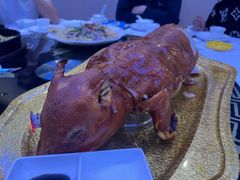 金牌麻皮乳猪-潮喜竹溪荔湖酒家(荔枝湾店)