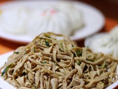 -石头门坎