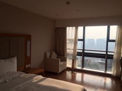 iphone_upload_pic-全季酒店(重庆上清寺牛角沱地铁站店)