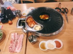 -江南猪肉商会无限续吃(弘大店)