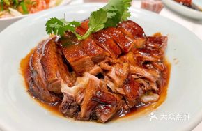 Braised Goose with Black Bean Sauce