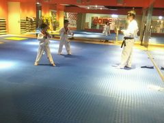 -浛道跆拳道·拳击·体适能