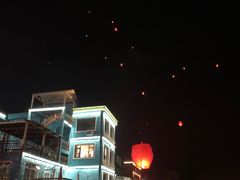 -百里峡七彩艺术小镇