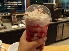 夏椰草莓星冰乐-星巴克(北京西大望路温特莱店)