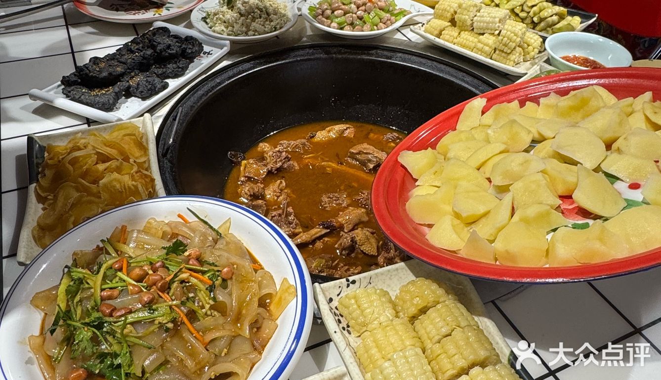 铁锅炖大鹅就得吃正宗的