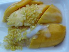 -芒果糯米饭摊子