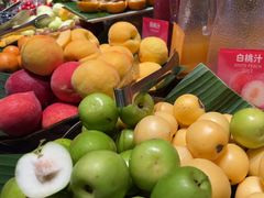 -雍容荟帝王蟹活龙虾展台自助(IFS黑金店)