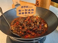 -老萍巷莲花血鸭·萍乡地标江西菜(步行街店)