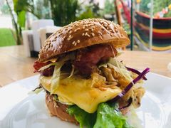 牛肉汉堡-FOAM LAB 泡沫实验室精酿餐吧