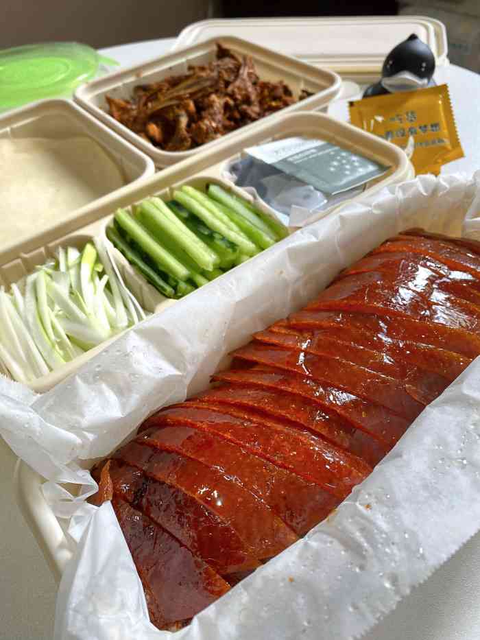 鸭肉,皮,酥脆.那个