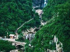 -刘伯温故里景区百丈漈