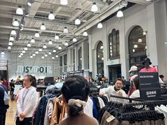 -比斯特上海购物村精品奥特莱斯