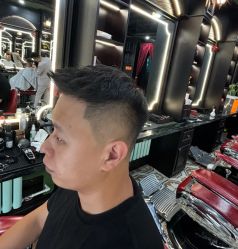 -豪帅男士理容馆