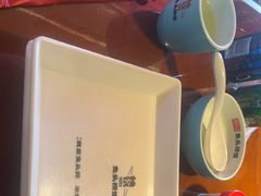 -魏铭鱼头捞饭(晋阳路店)