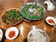 -杨三孃跷脚牛肉(玉双路店)