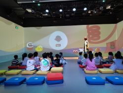 -小鸡哆哆故事屋·儿童乐园(嘉里城店)