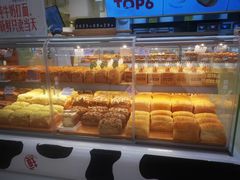 -红星前进面包牛奶公司(君太店)