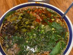 -云阿蛮云南生烫牛肉米线(奉贤路店)